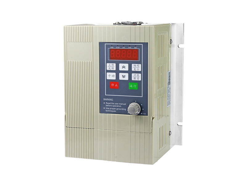 4000H通用變頻器，變頻器三相380V，變頻器廠家，電機(jī)變頻器